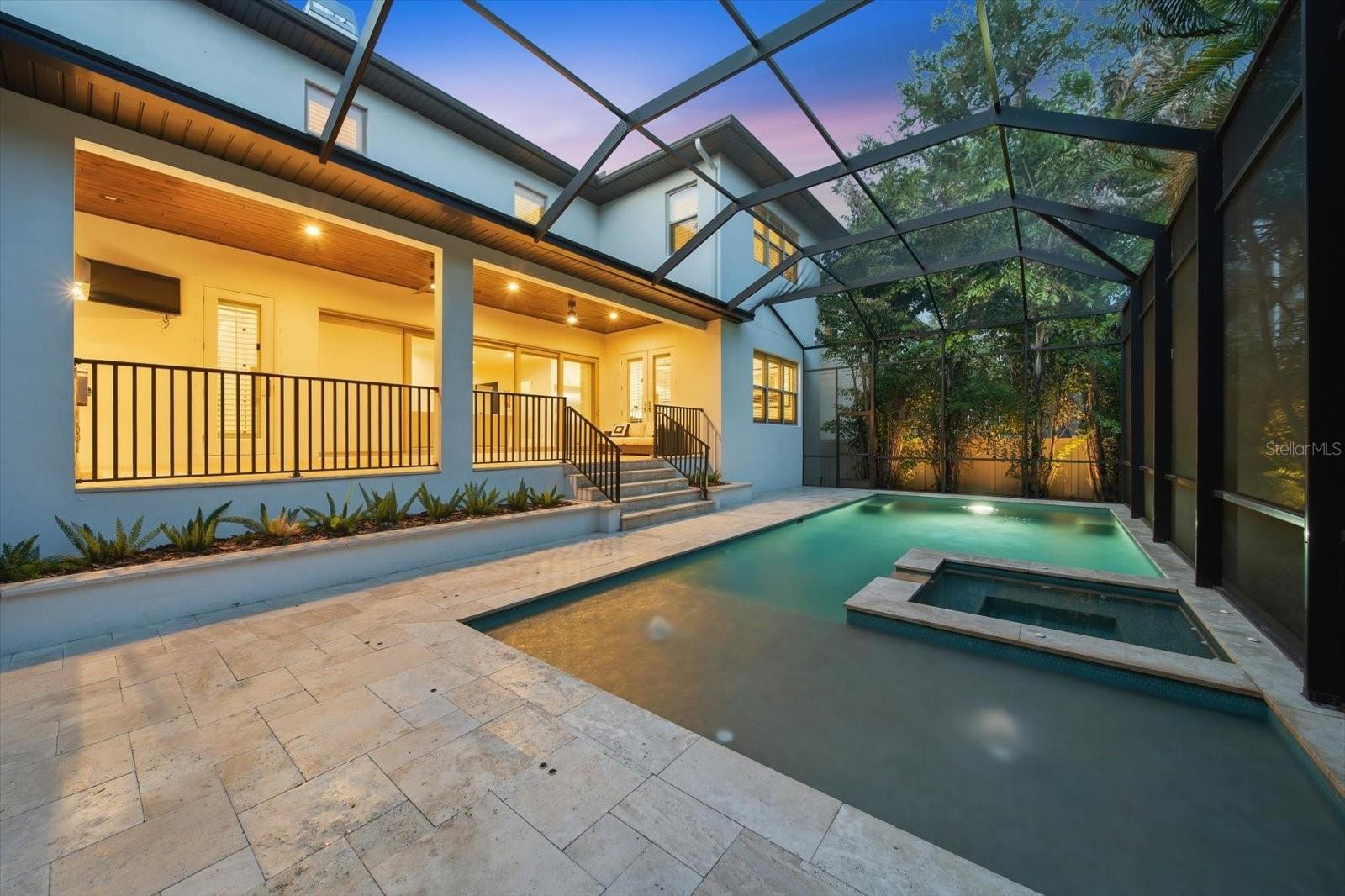 SUNSET PARK - Residential