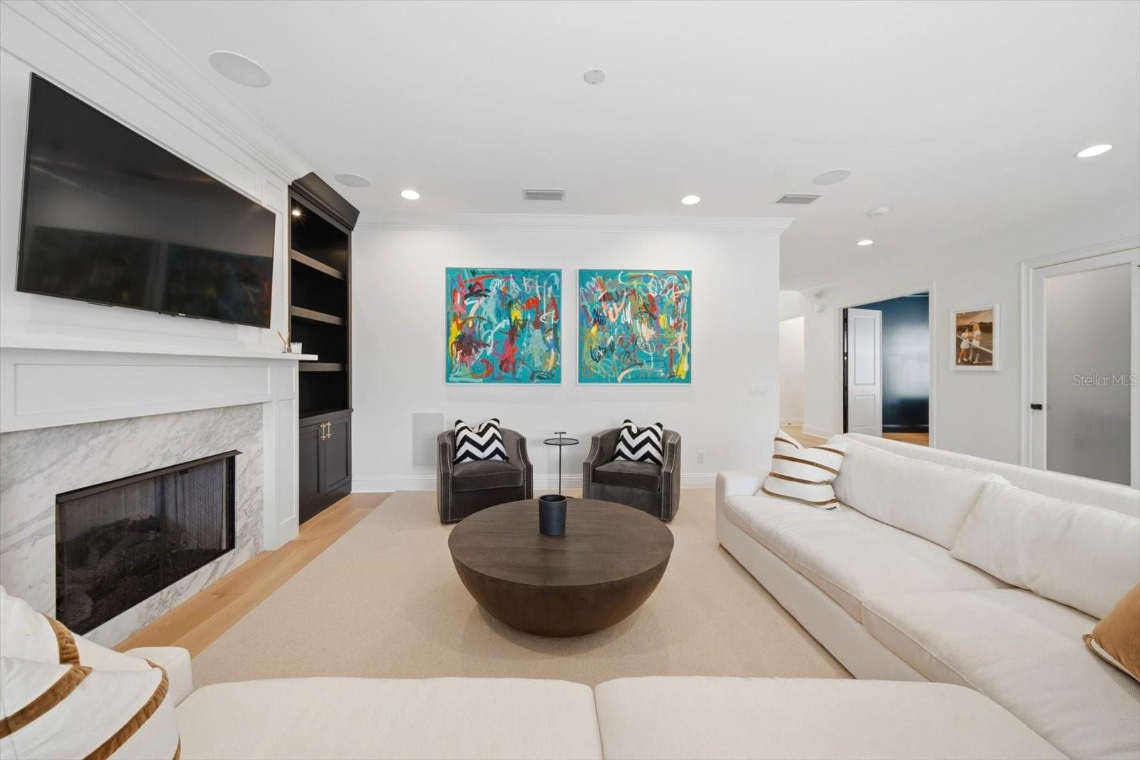 SUNSET PARK - Residential