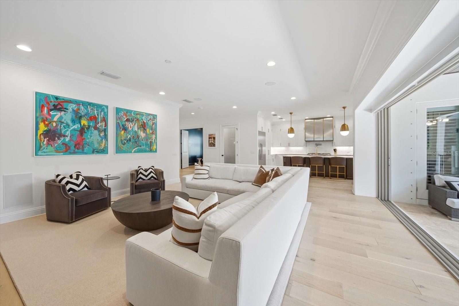 SUNSET PARK - Residential