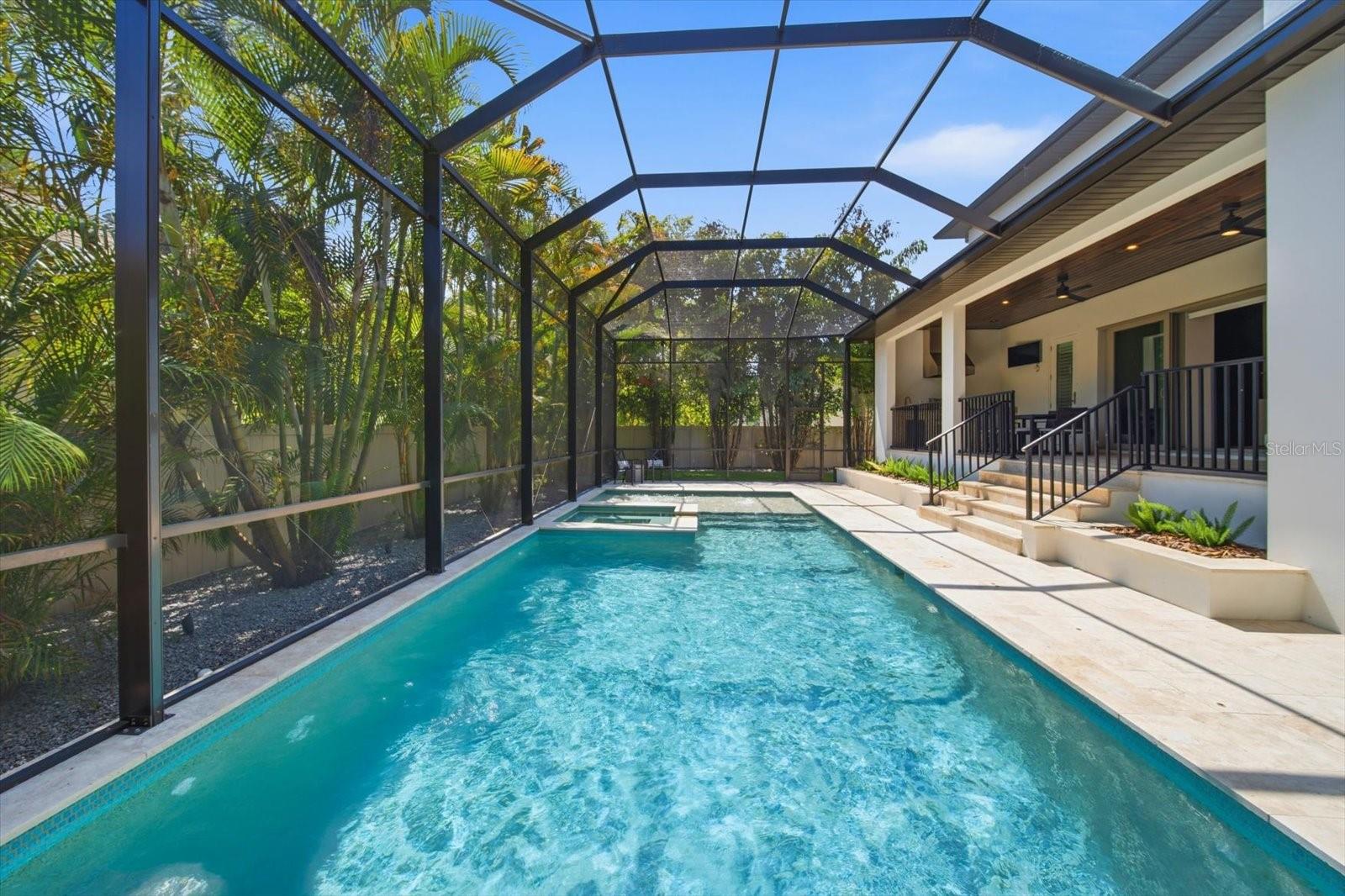 SUNSET PARK - Residential