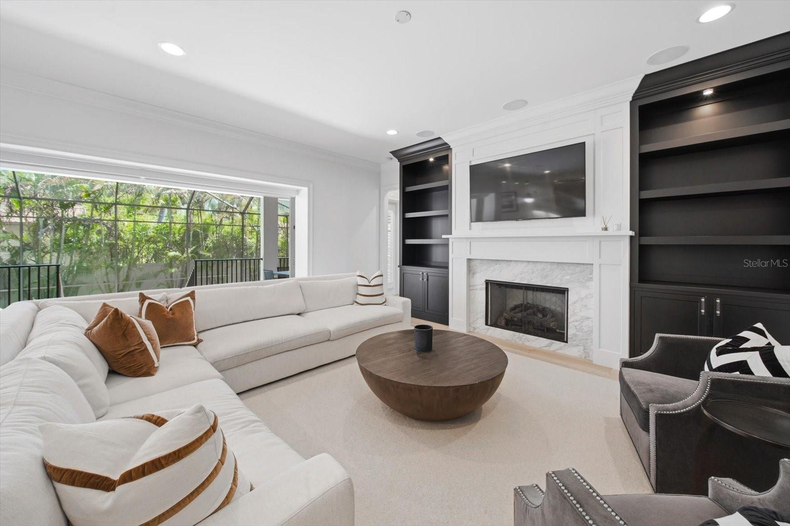 SUNSET PARK - Residential