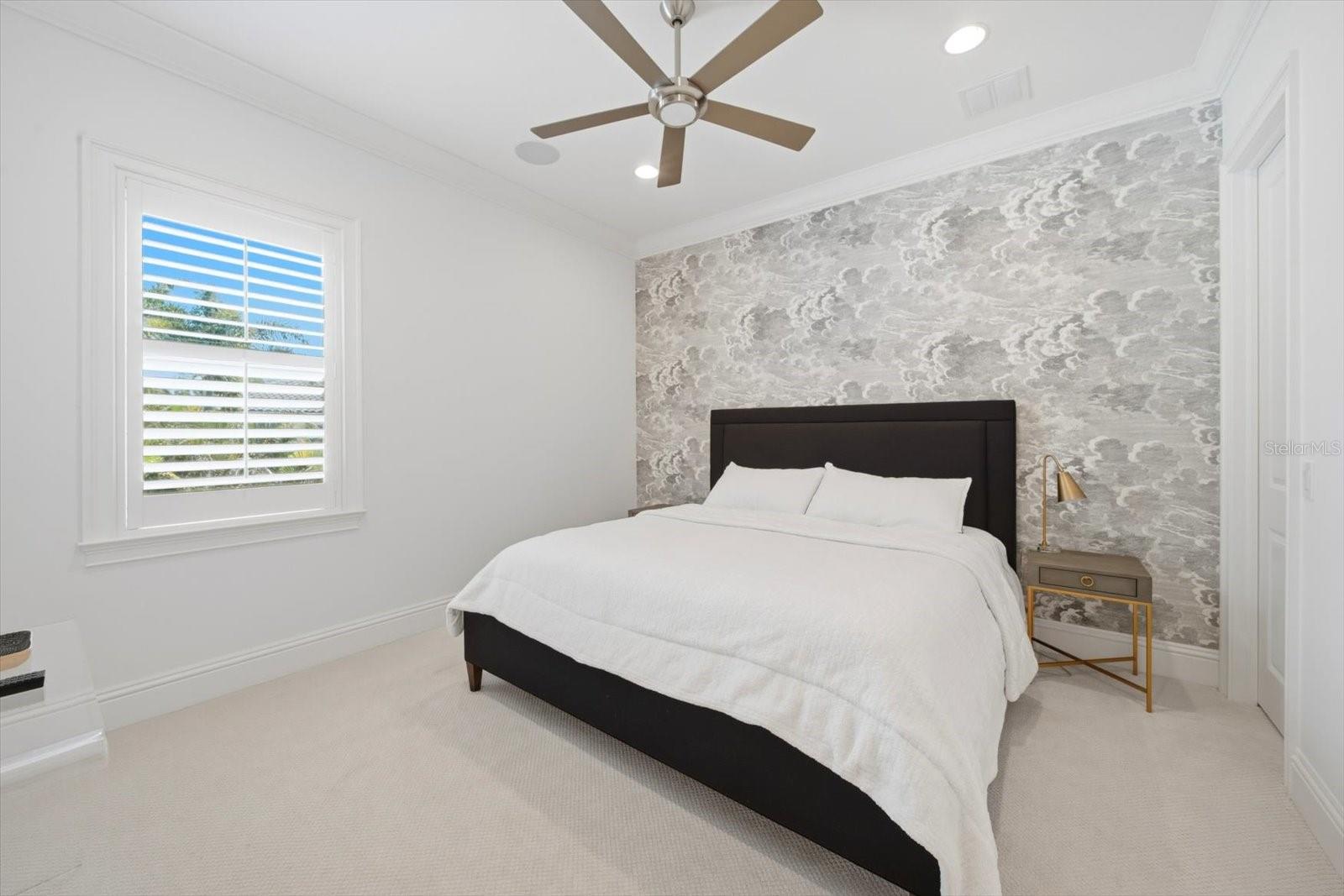 SUNSET PARK - Residential