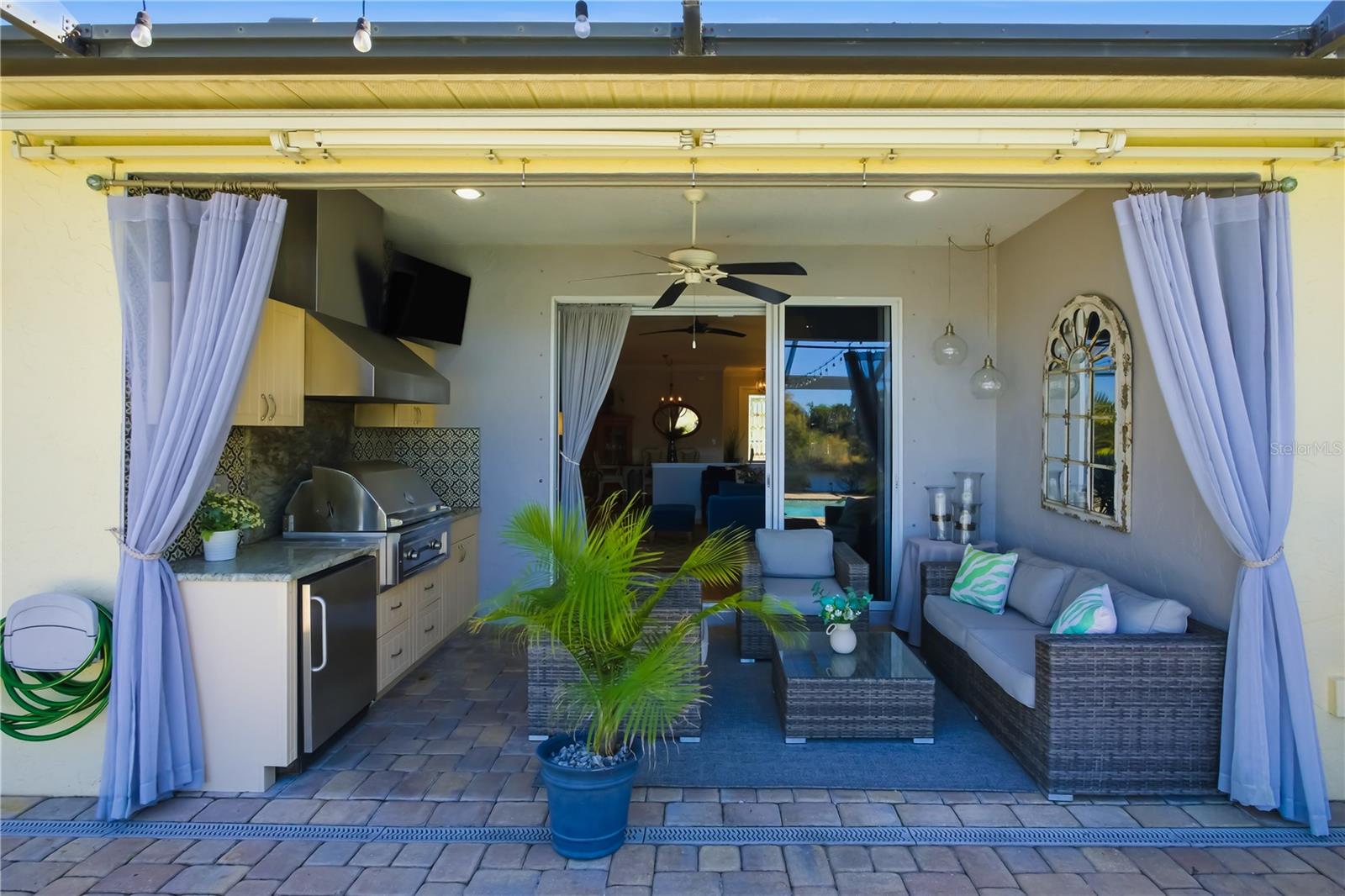 COTTAGES AT BLU VISTA - Residential