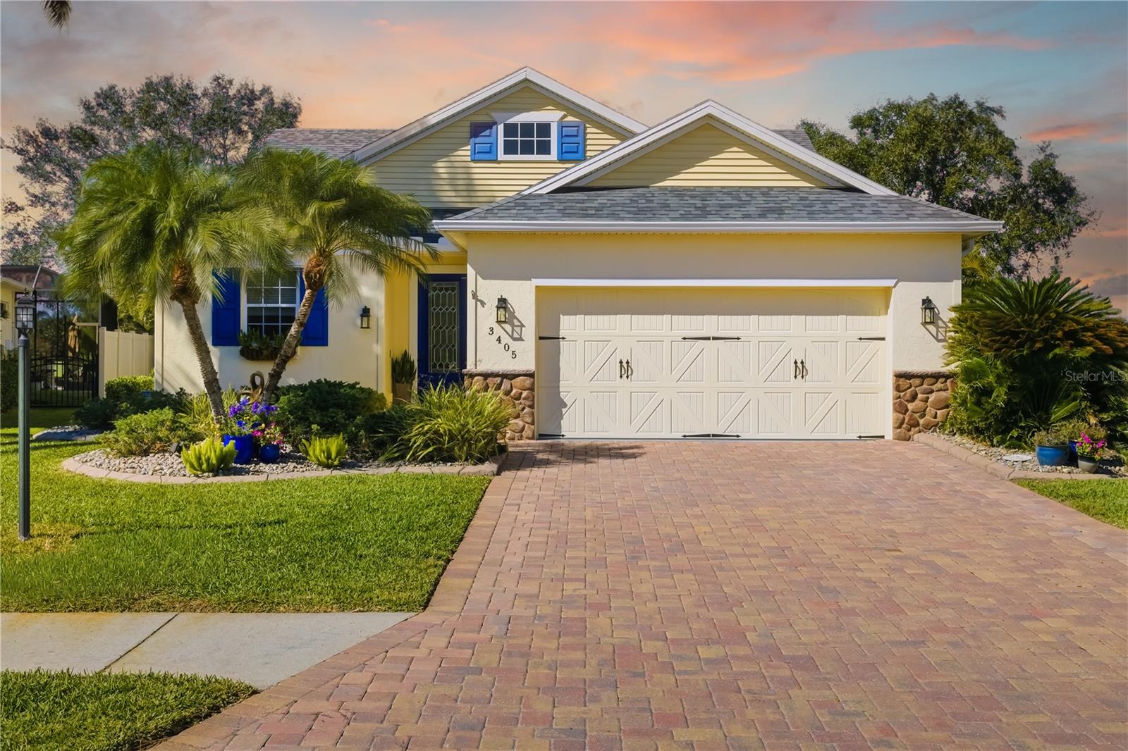 COTTAGES AT BLU VISTA - Residential