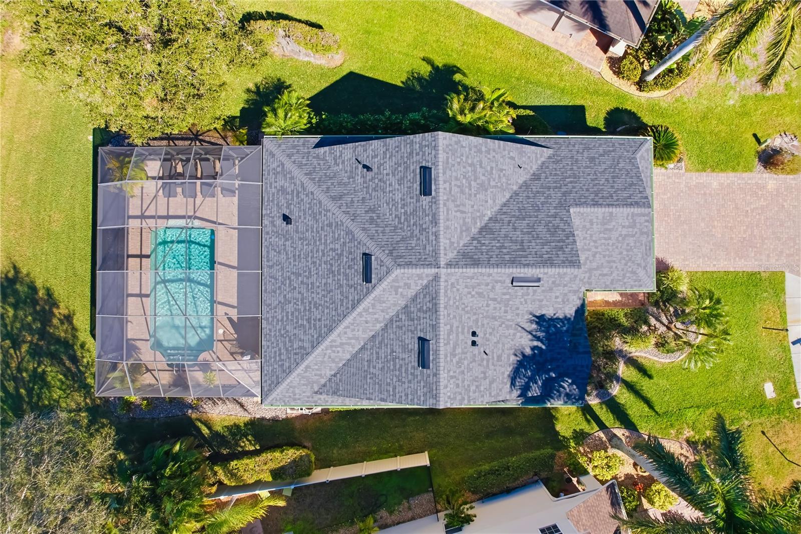 COTTAGES AT BLU VISTA - Residential