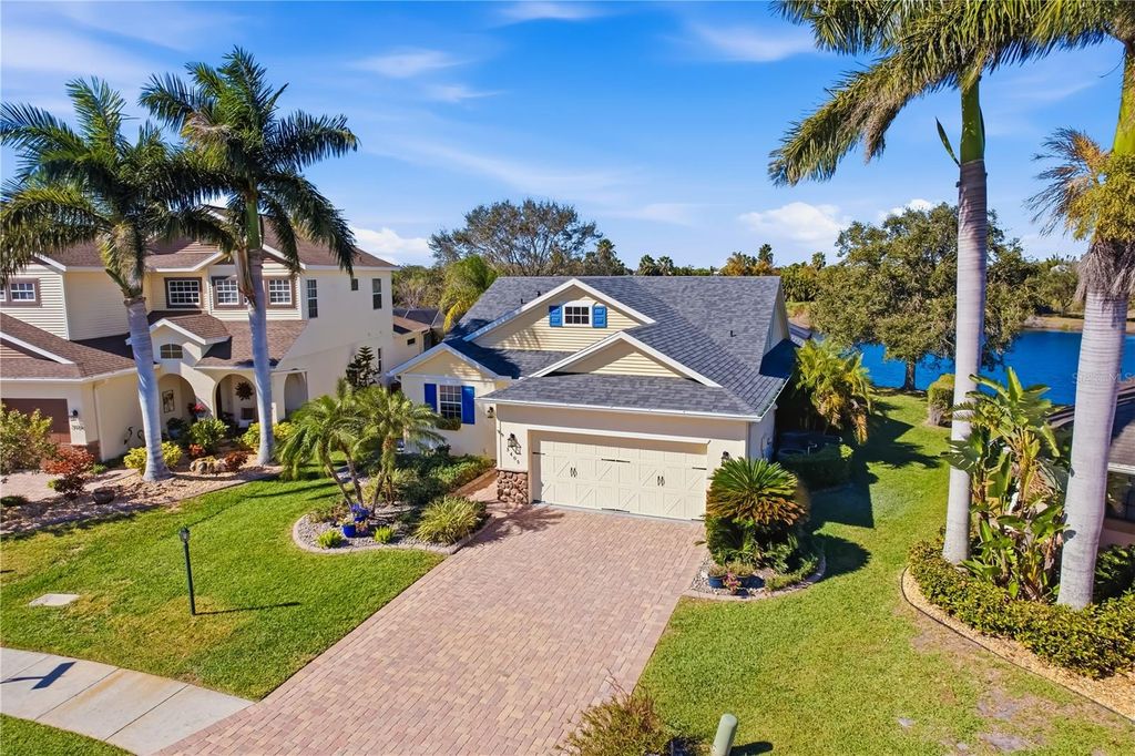 Photo of 3405 71st Avenue E, Sarasota, FL 34243 (MLS # A4679178)