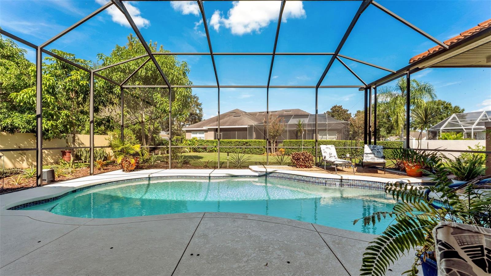 RENAISSANCE - Residential