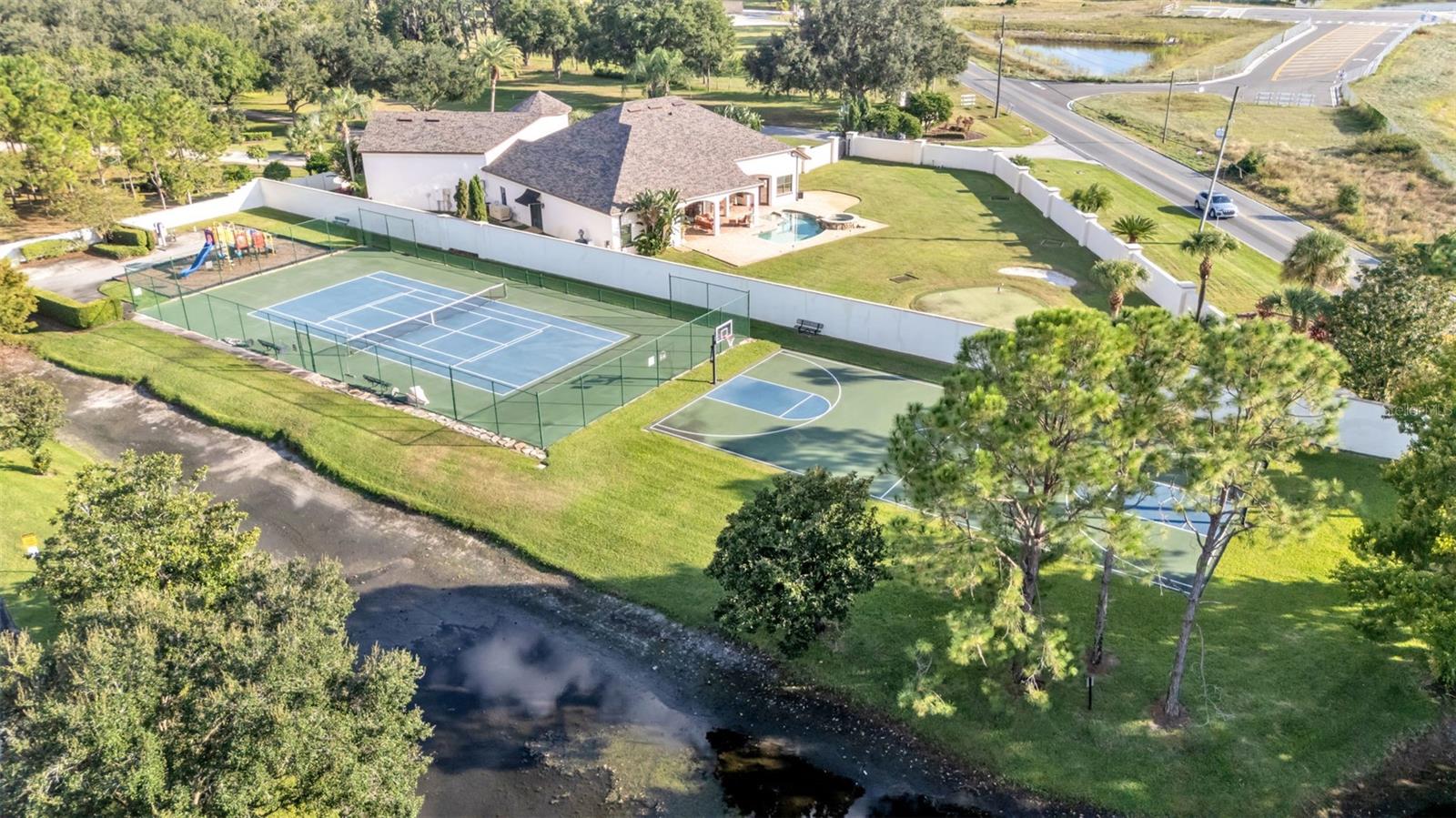 RENAISSANCE - Residential