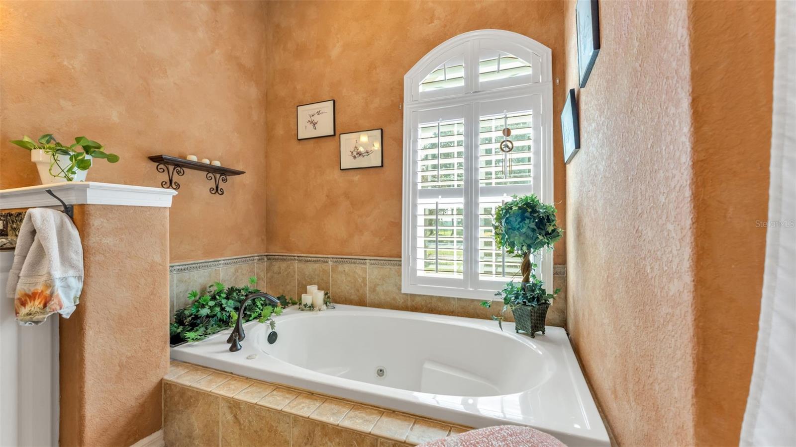 RENAISSANCE - Residential