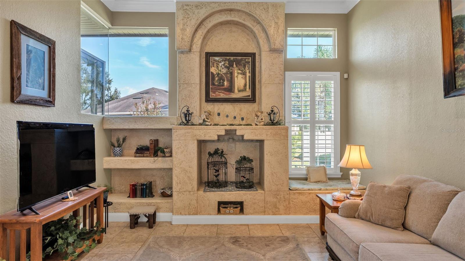 RENAISSANCE - Residential