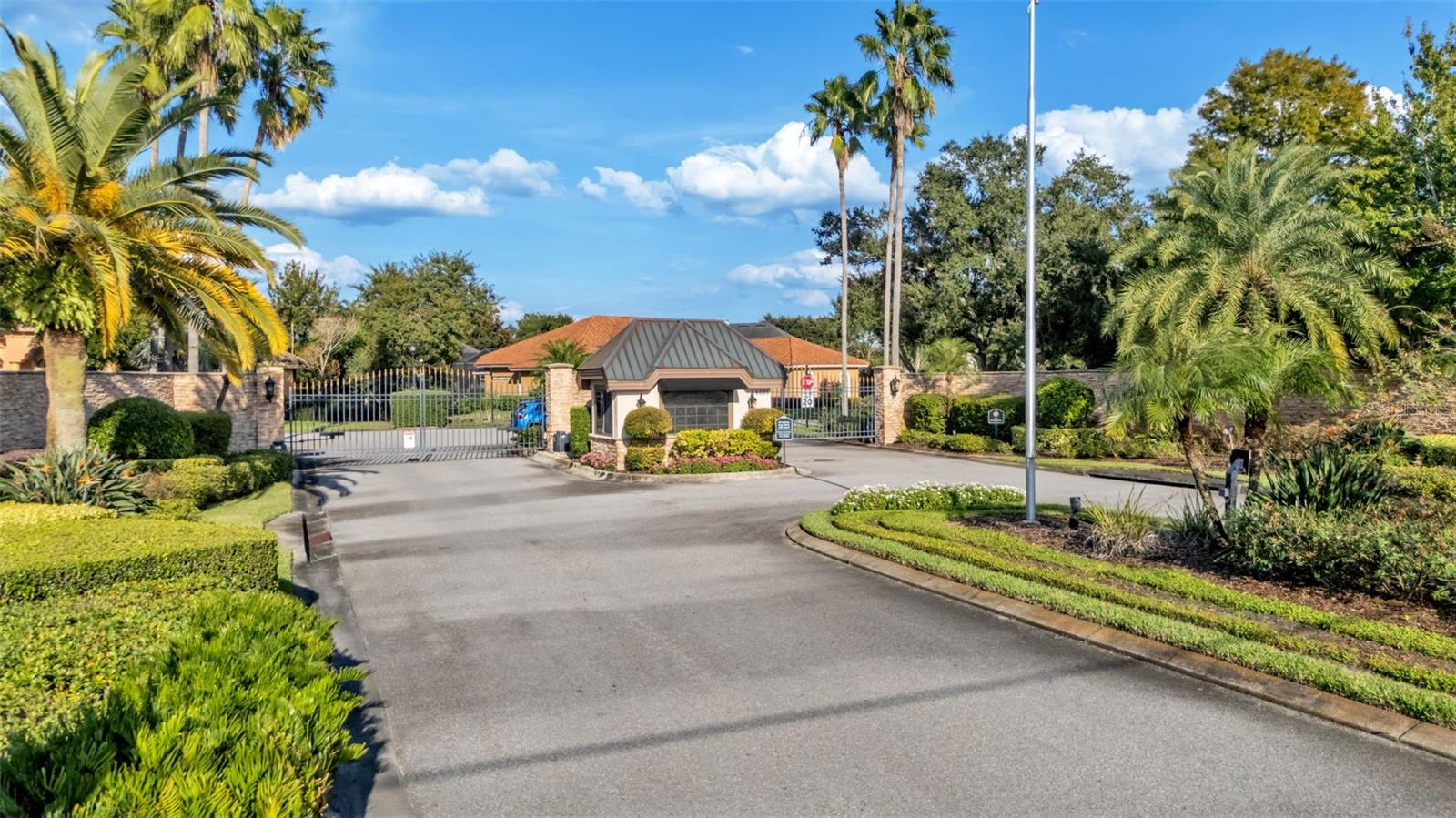 RENAISSANCE - Residential