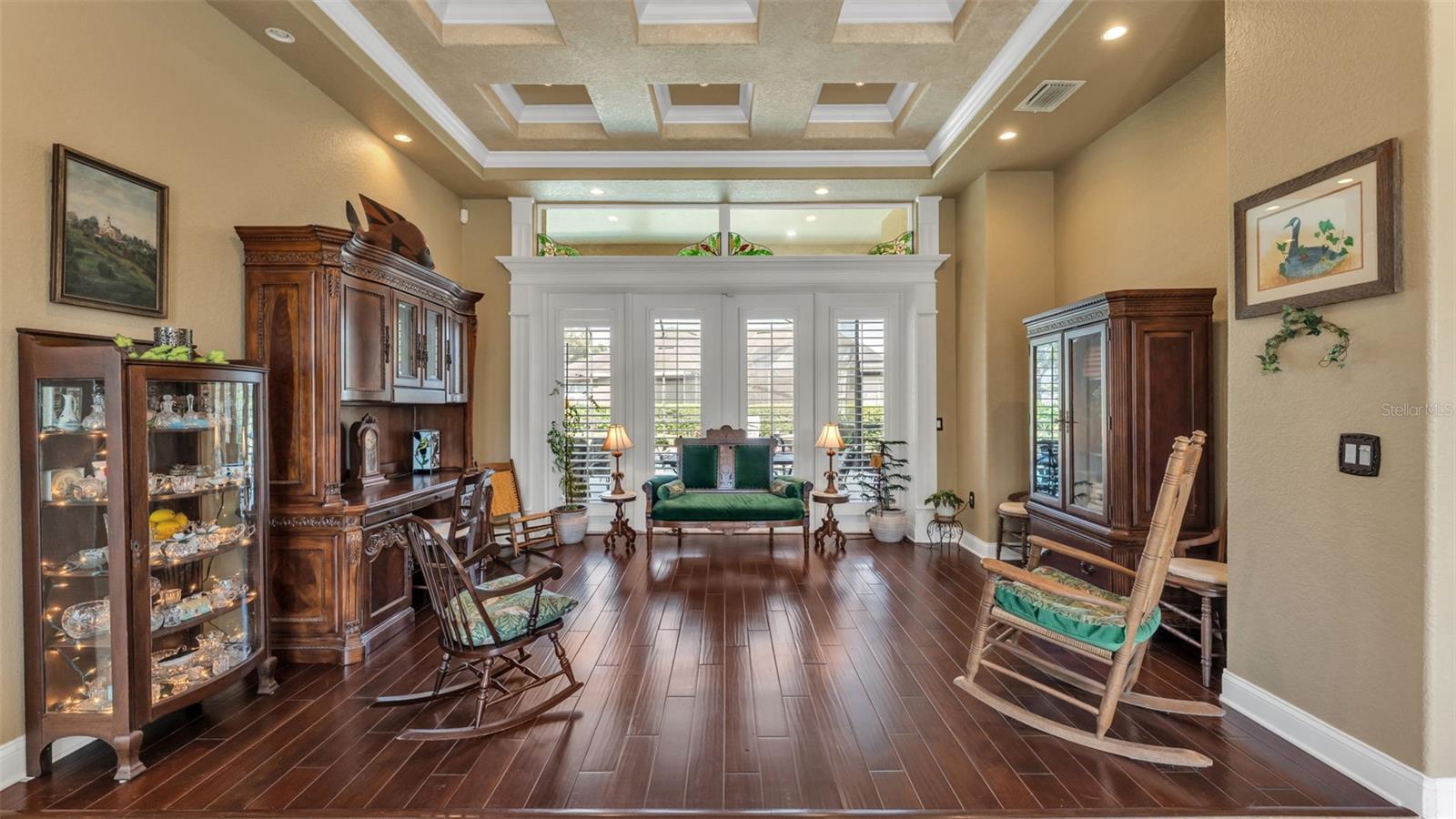 RENAISSANCE - Residential