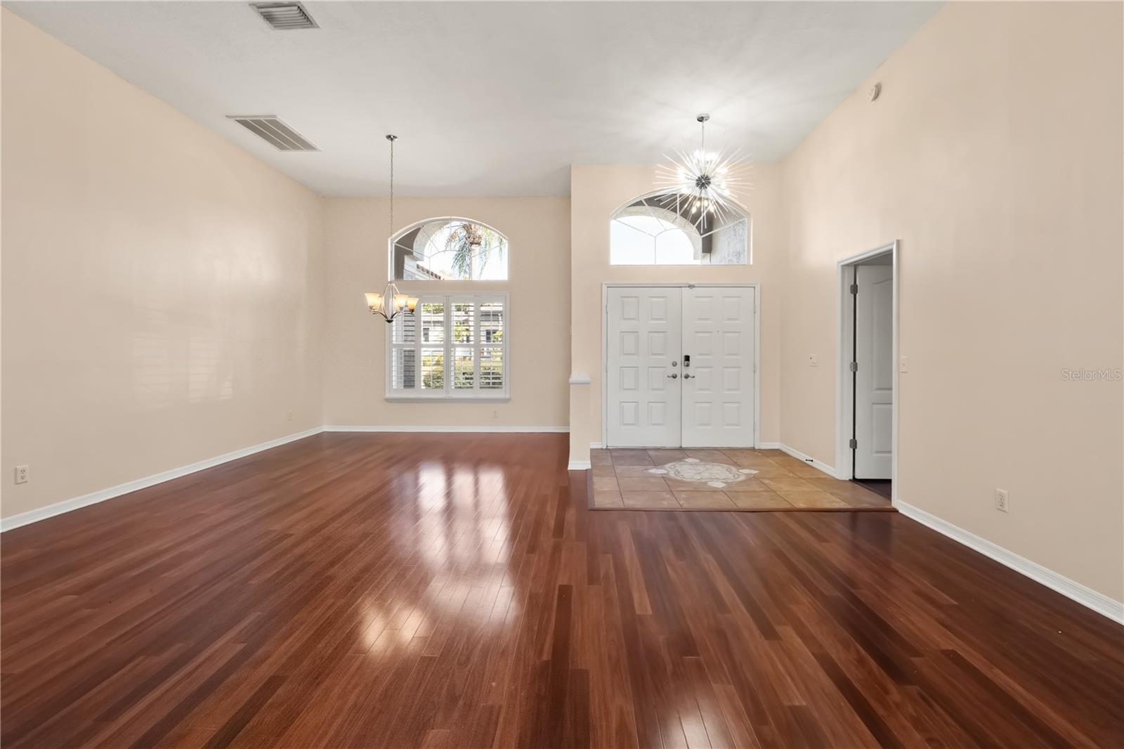 BAYSIDE SOUTH - Residential Lease