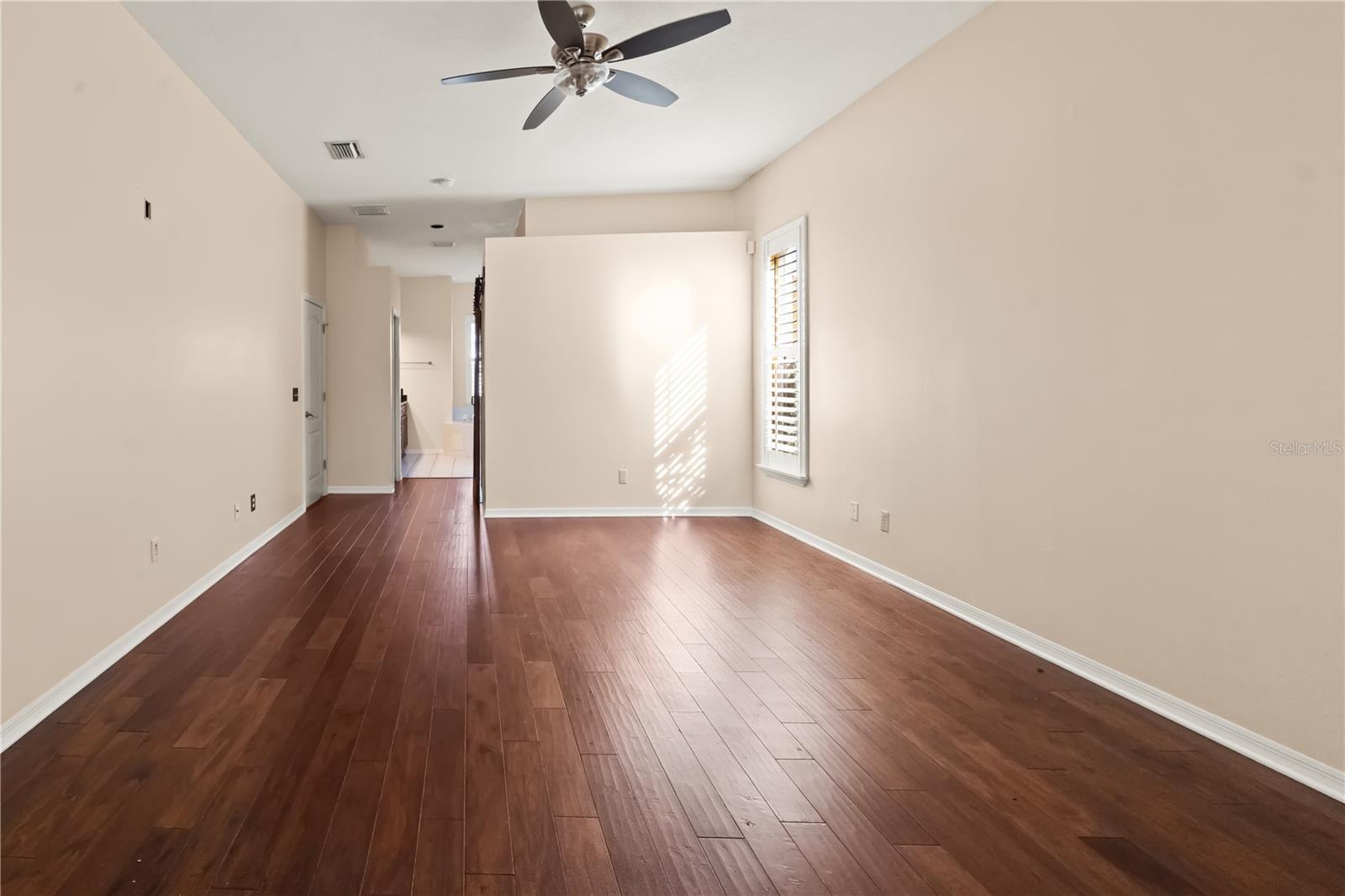 BAYSIDE SOUTH - Residential Lease