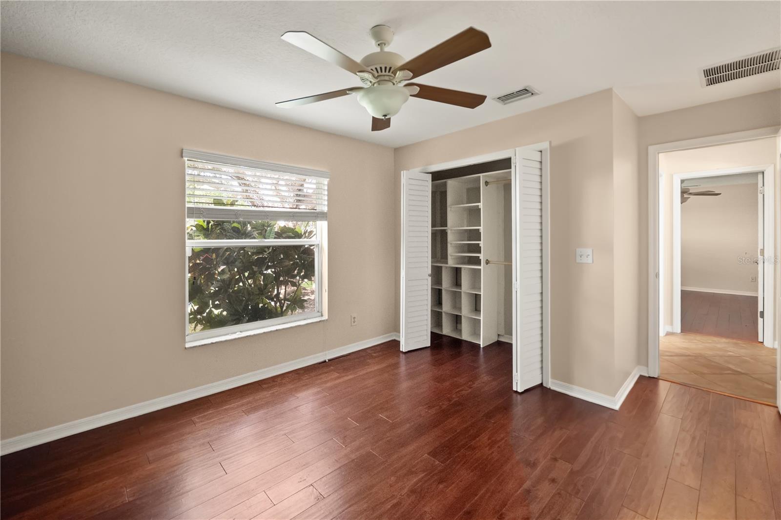 BAYSIDE SOUTH - Residential Lease