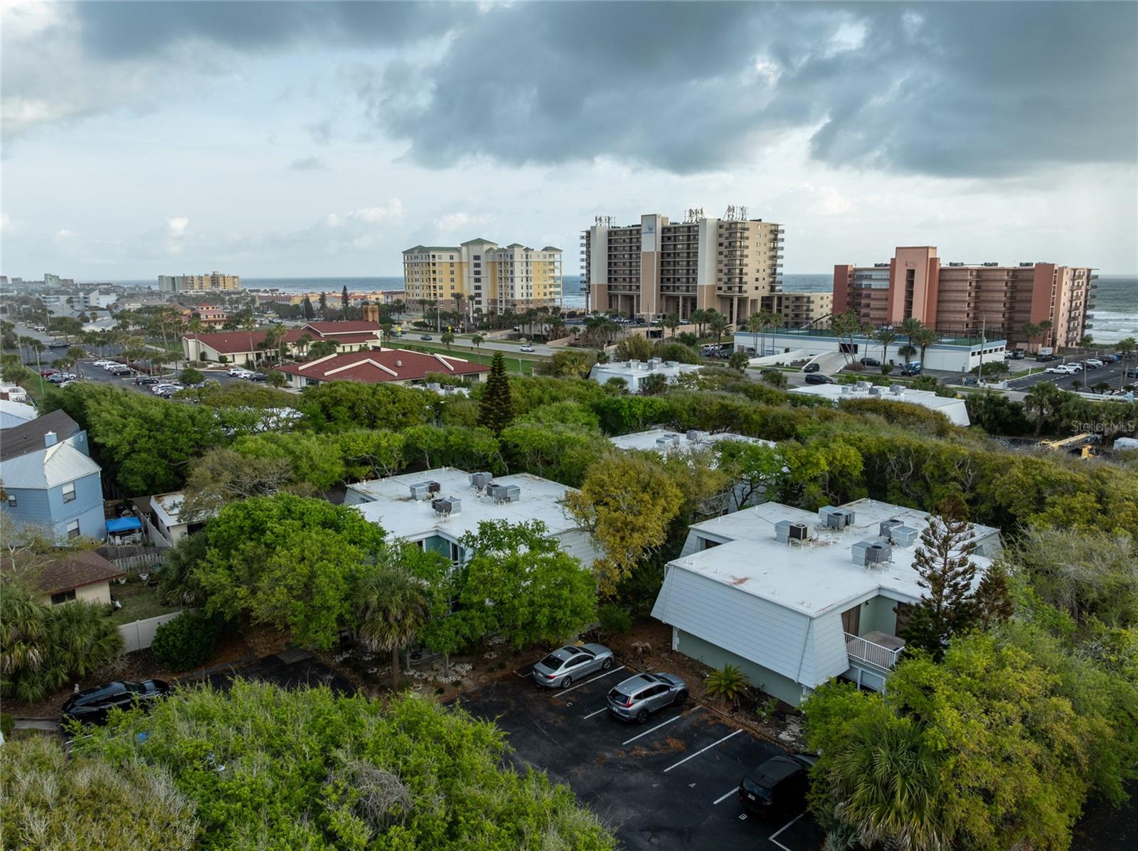 BAHAMIAN CLUB - Residential