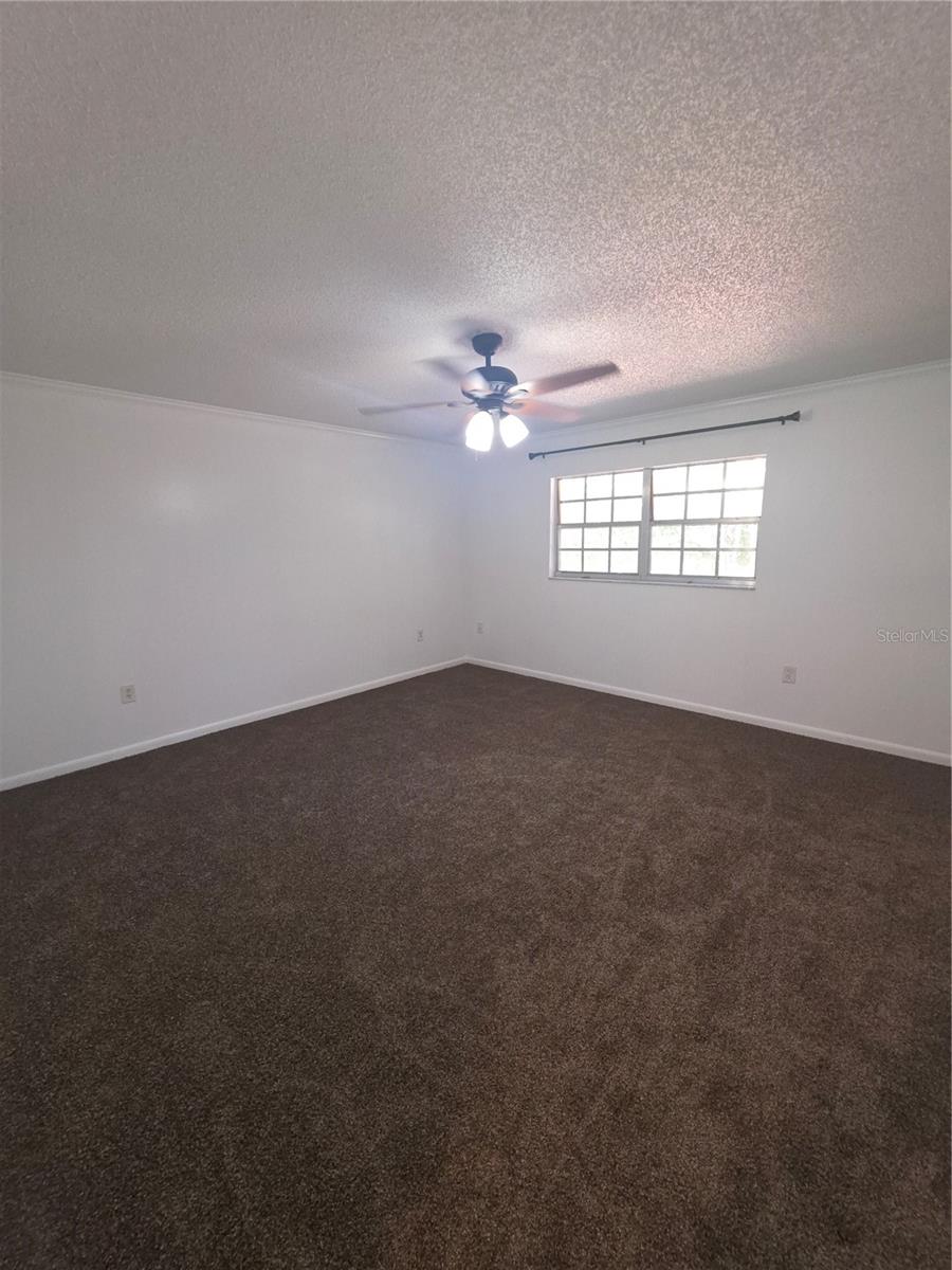 SLEEPY HOLLOW - Residential Lease