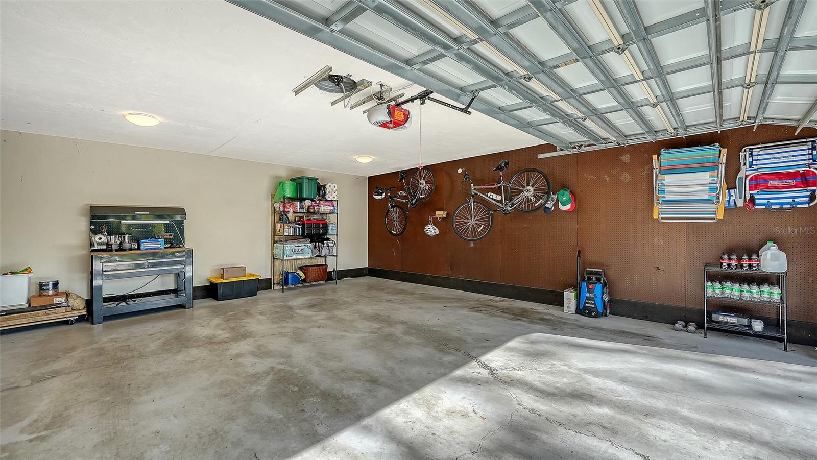 CHANDLERS FORDE - Residential