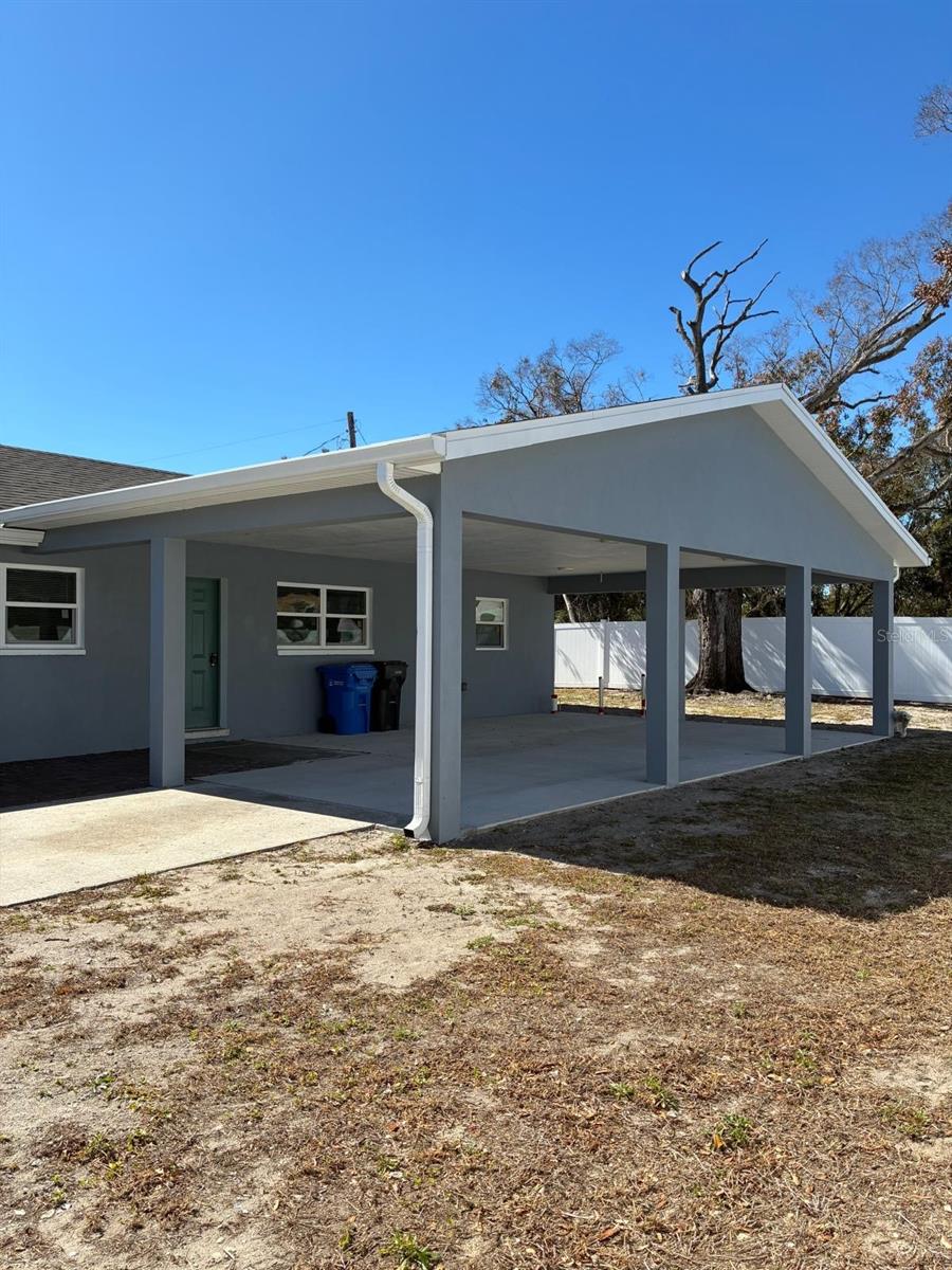 1409 WISHING WELL WAY