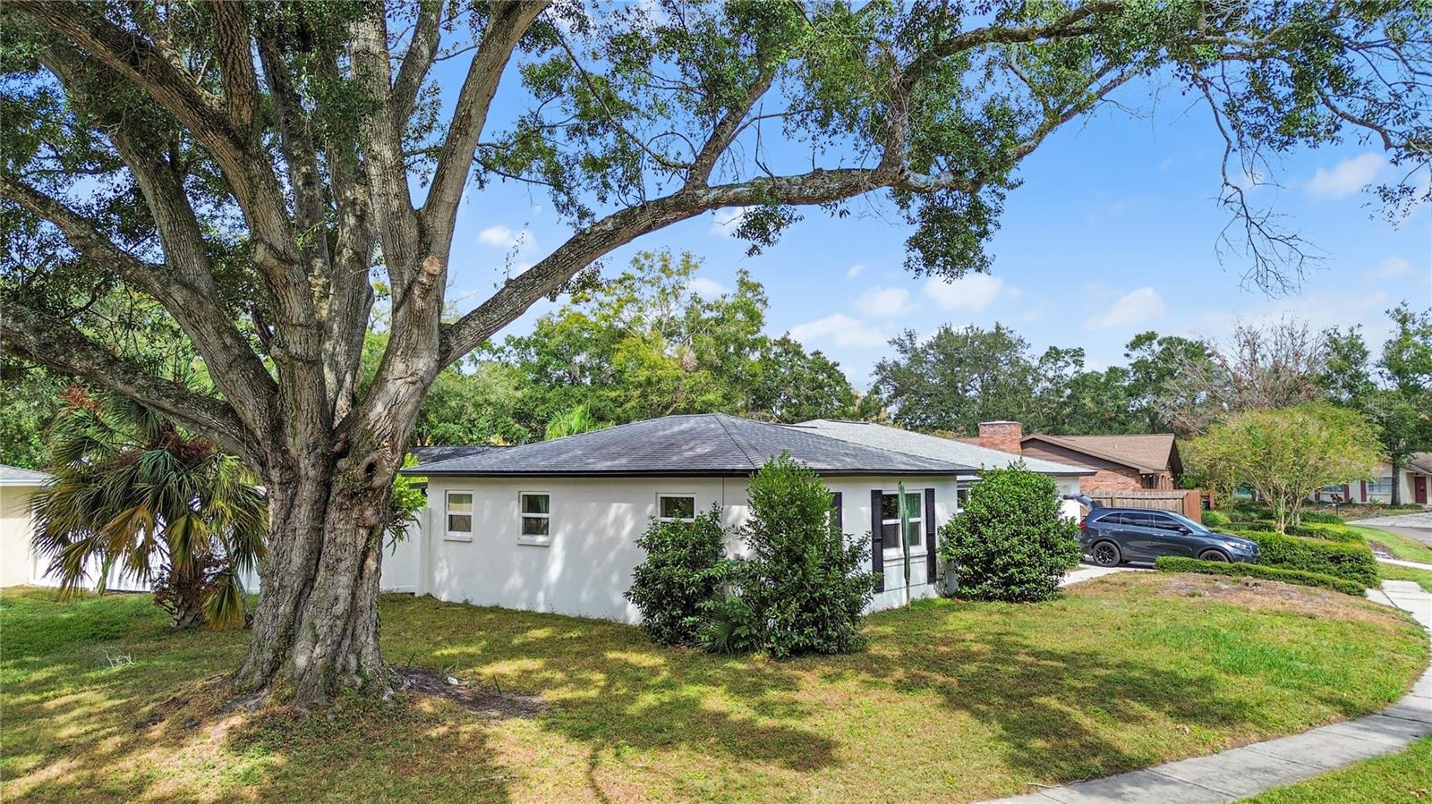 3015 SAINT CHARLES DR DRIVE