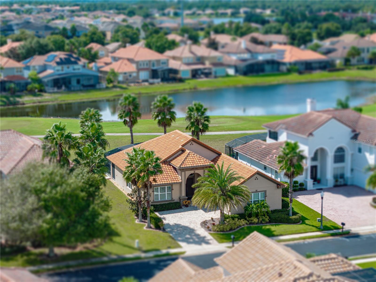 2315 PINEHURST COURT
