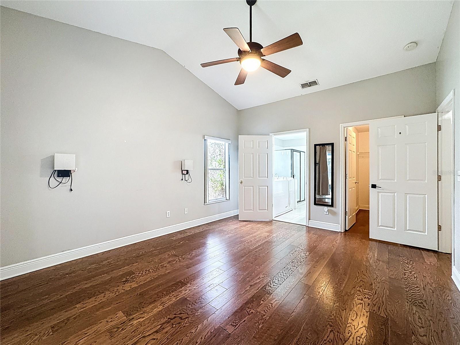 EASTRIDGE PH 01 - Residential