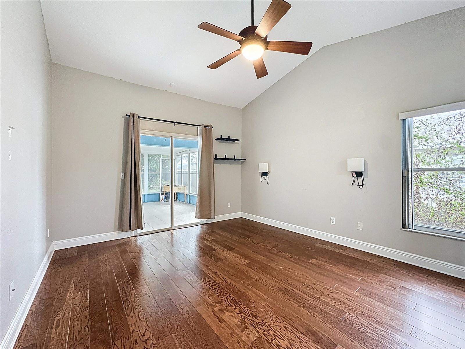 EASTRIDGE PH 01 - Residential