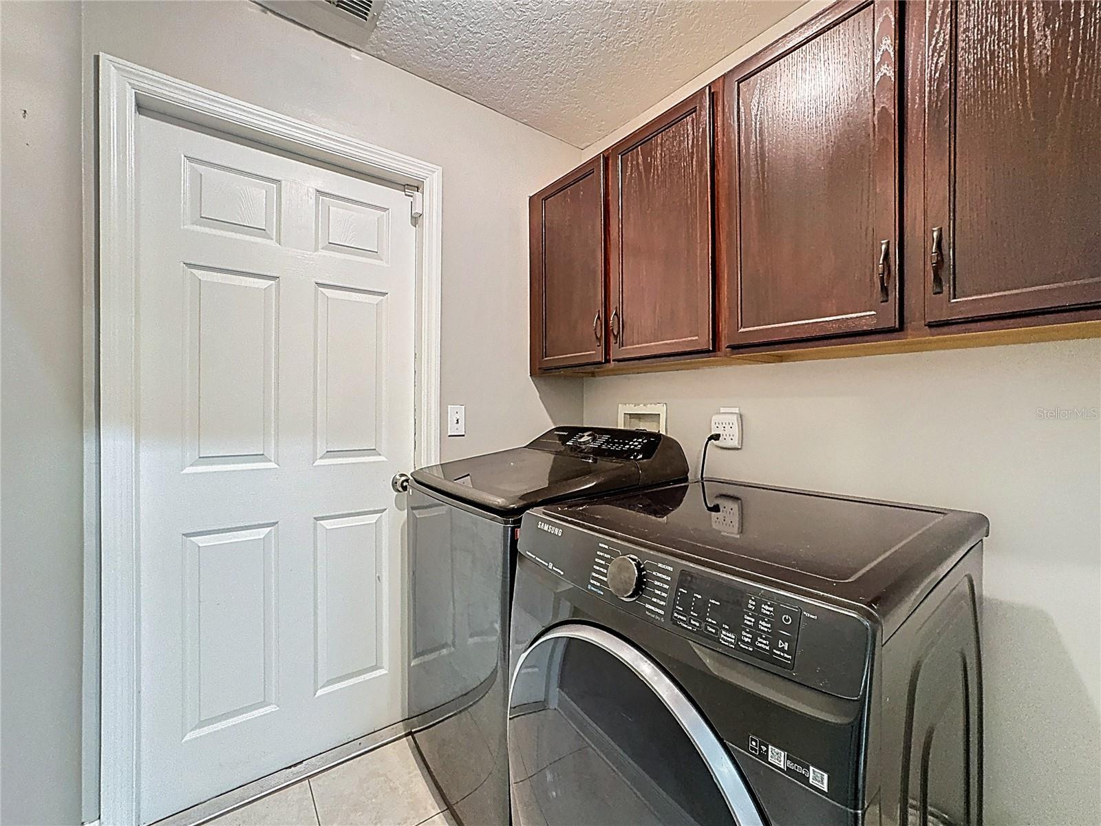 EASTRIDGE PH 01 - Residential