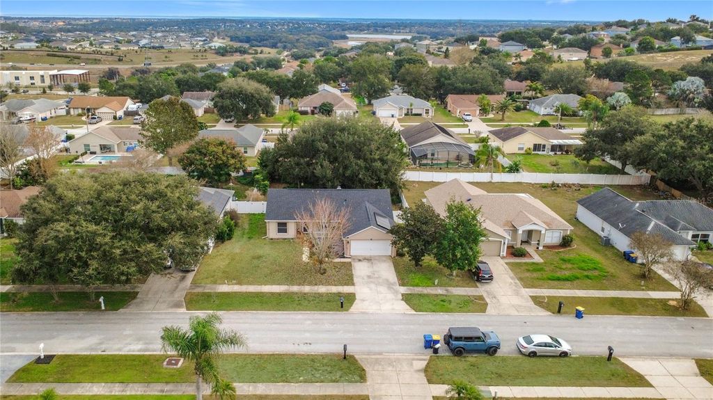 Photo of 917 Marquee Drive, Minneola, FL 34715 (MLS # G5106904)