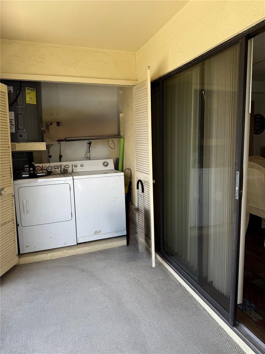 DOCKSIDE CONDO - Residential