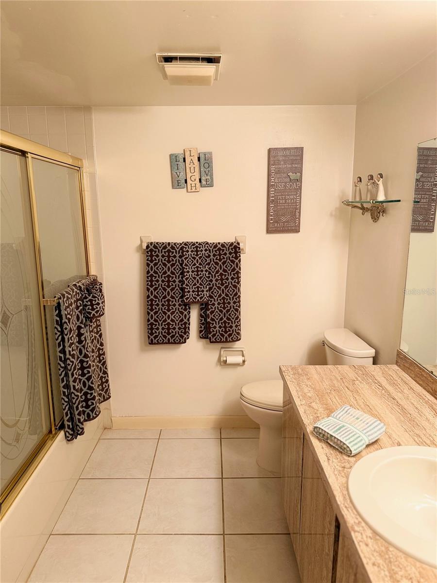 DOCKSIDE CONDO - Residential
