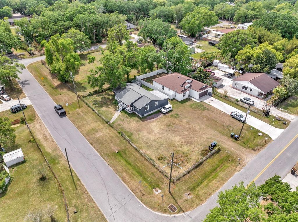 listing image 42