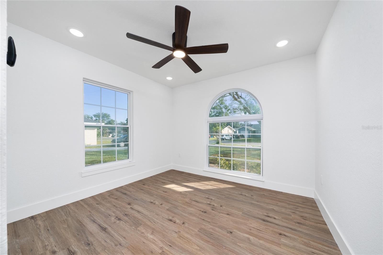 POINCIANA SUB NBRHD 1 VIL 3 - Residential