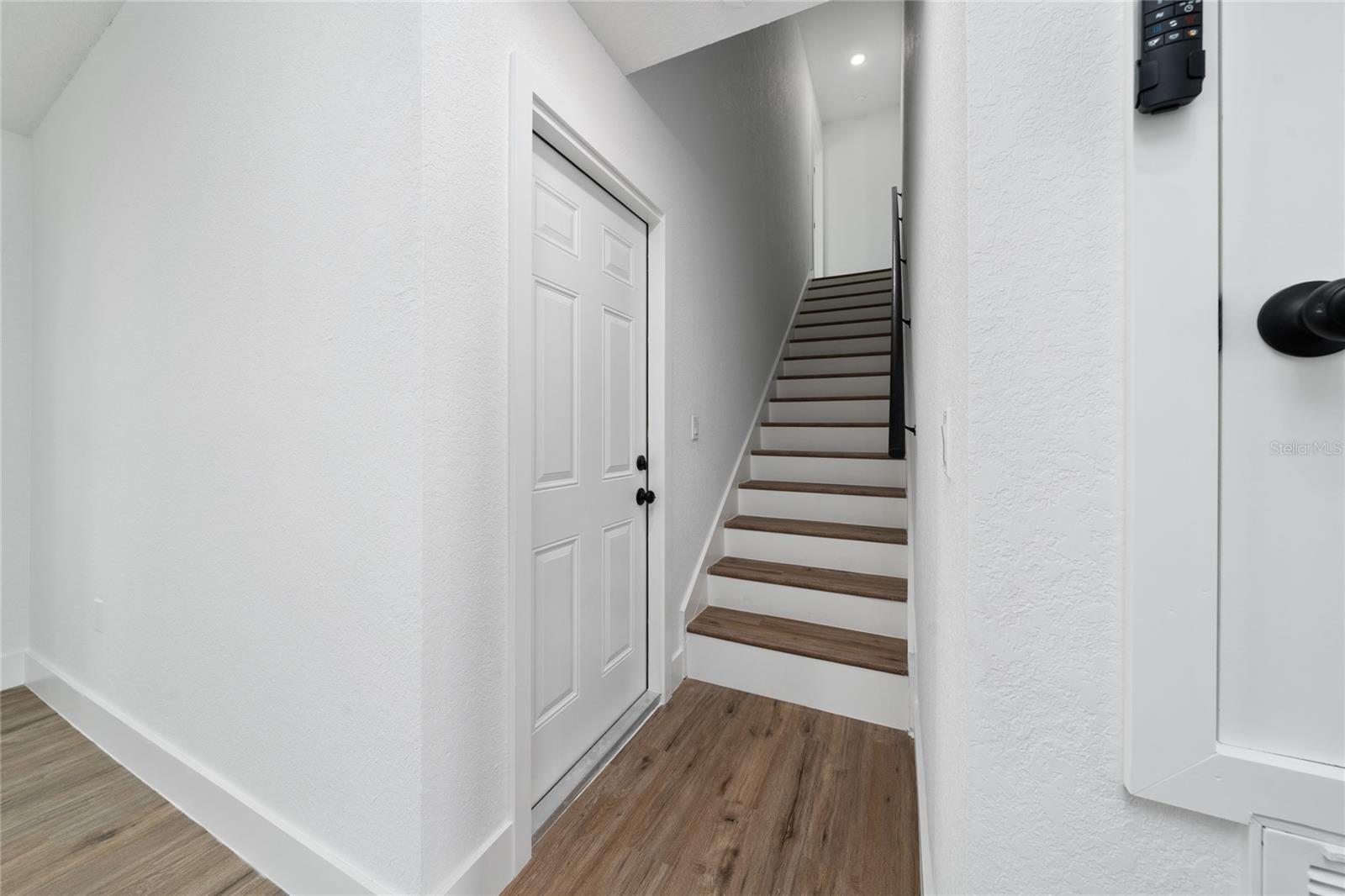 POINCIANA SUB NBRHD 1 VIL 3 - Residential