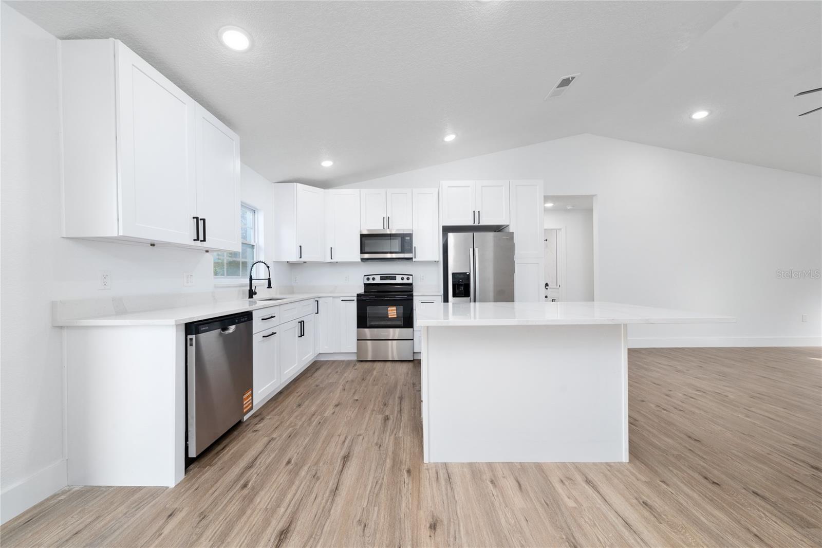 POINCIANA SUB NBRHD 1 VIL 3 - Residential