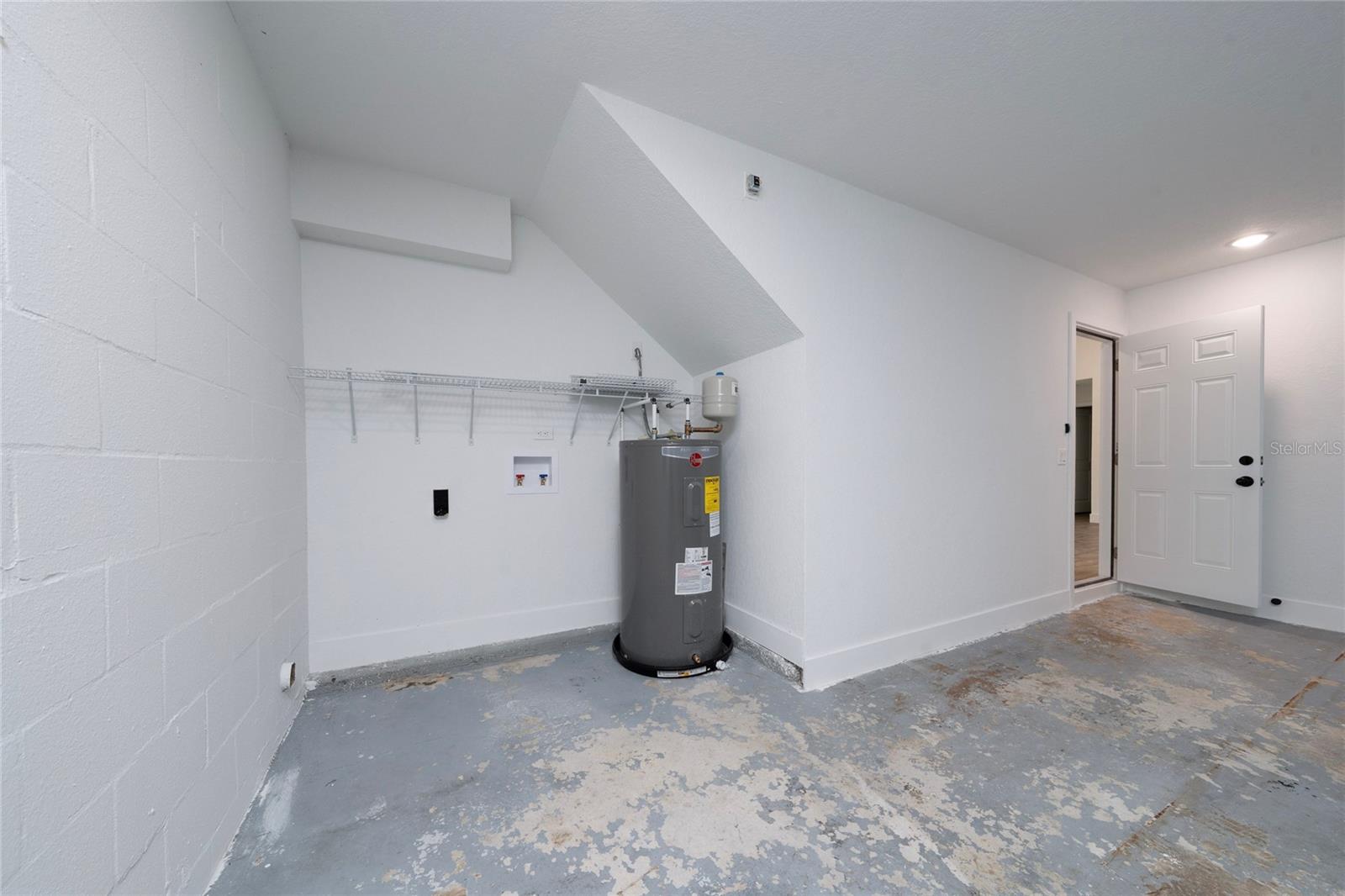 POINCIANA SUB NBRHD 1 VIL 3 - Residential