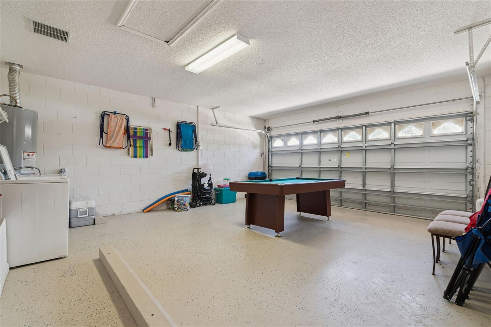 ORANGE TREE - Residential