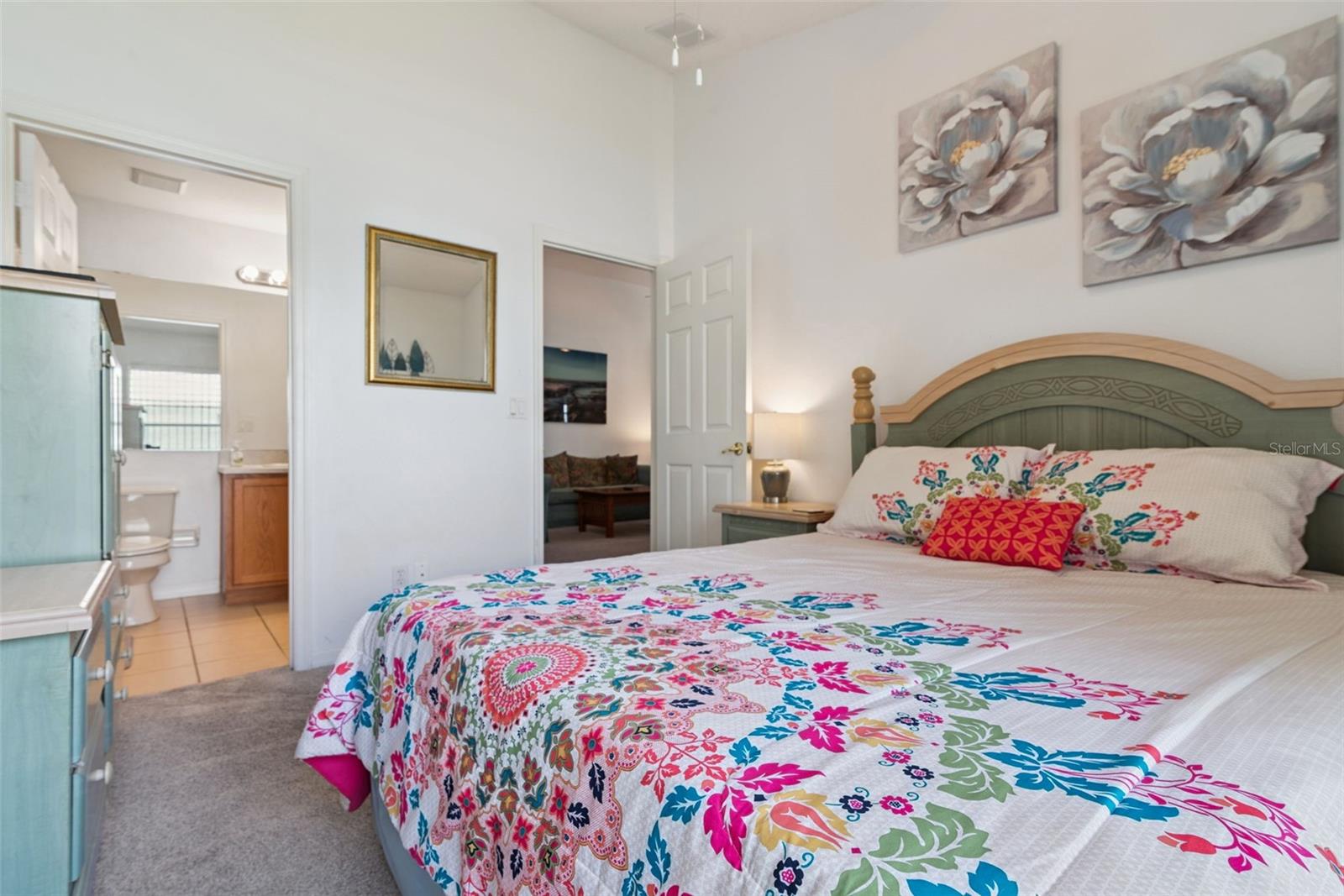 ORANGE TREE - Residential