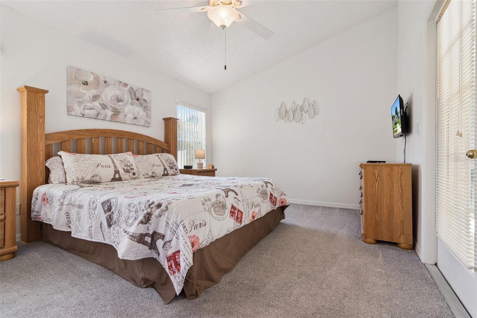 ORANGE TREE - Residential