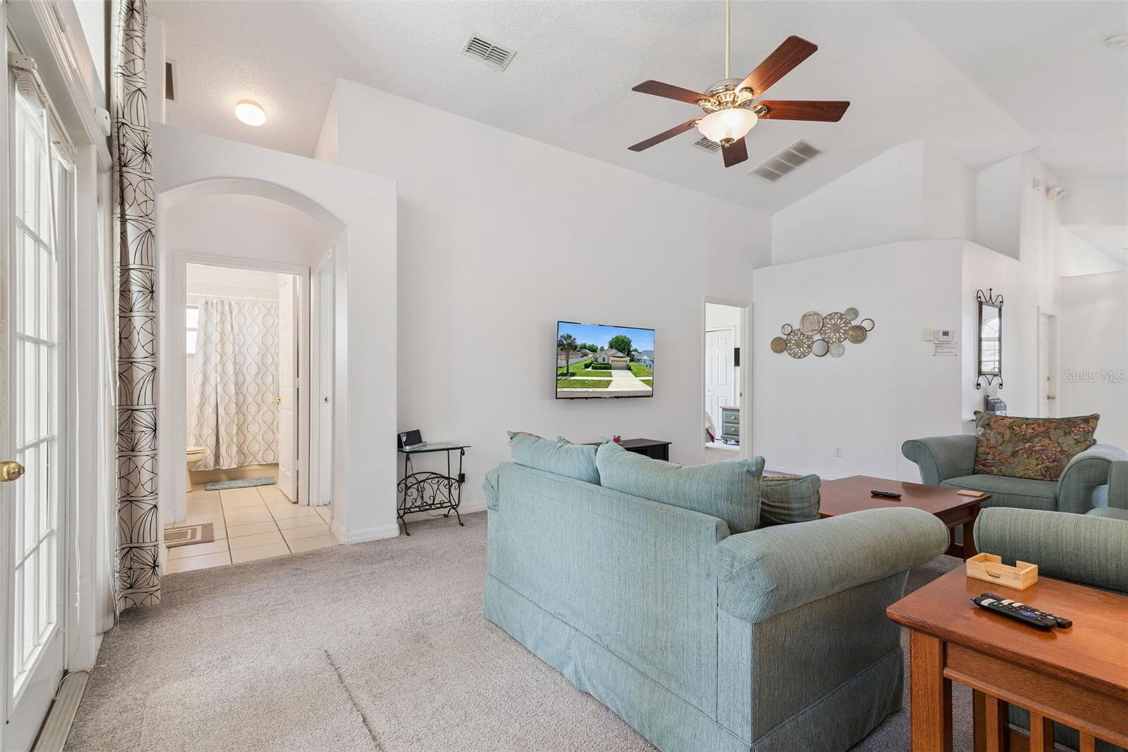 ORANGE TREE - Residential