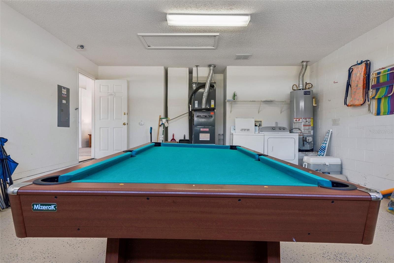 ORANGE TREE - Residential