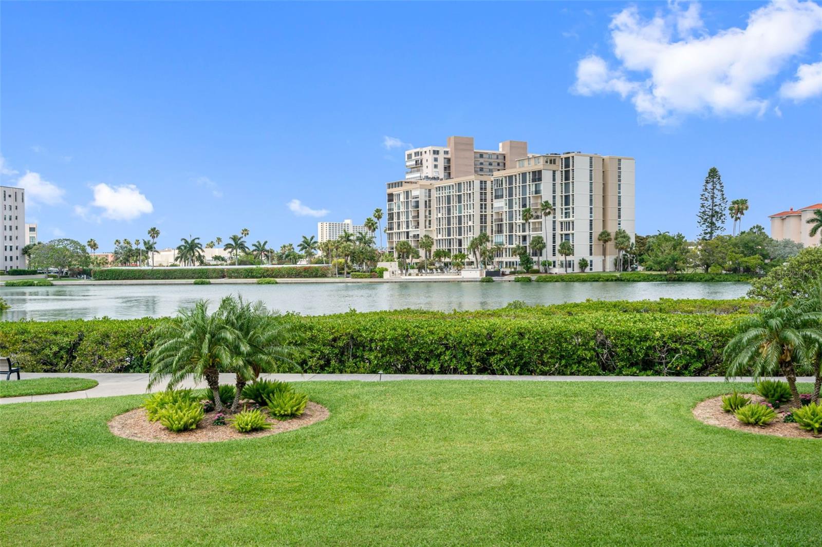 SANTA MARIA CONDO SAILBOAT - Residential