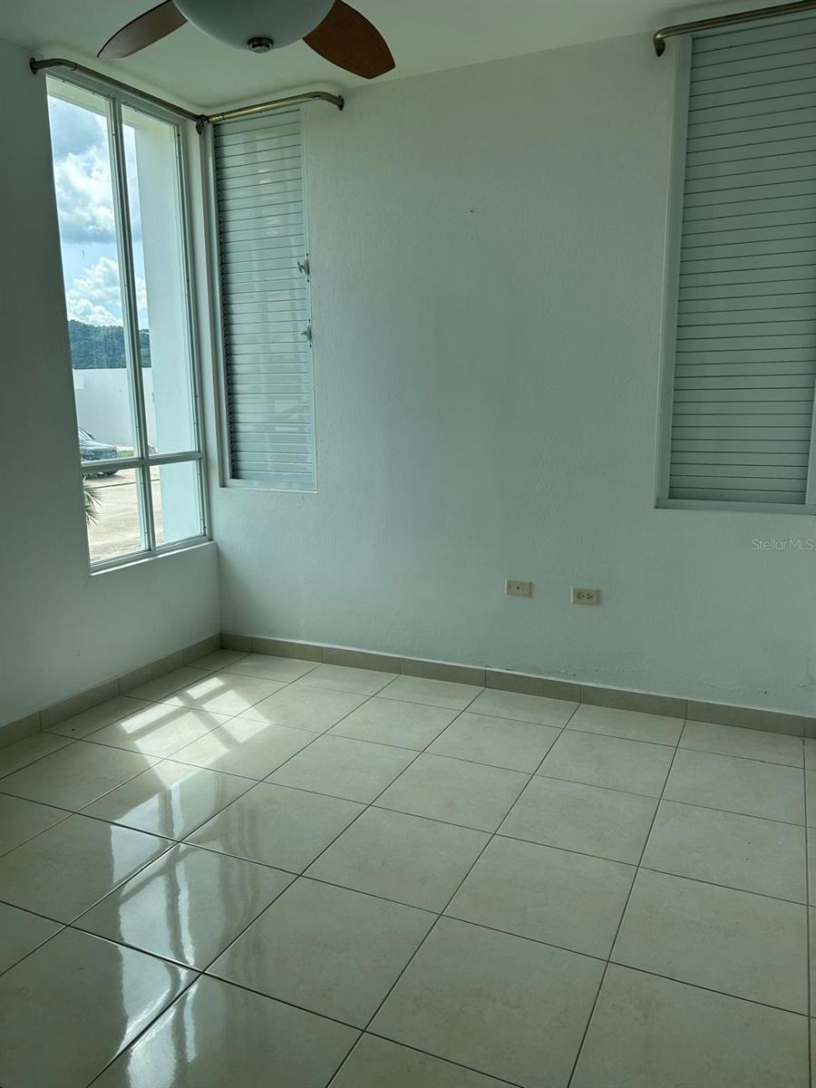 LOS SUENOS EN CIUDAD JARDIN GURABO - Residential