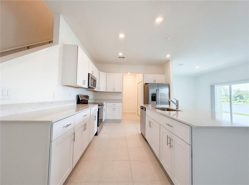 Photo of 9423 Gulf Shore Terrace, Parrish, FL 34219 (MLS # O6392048)