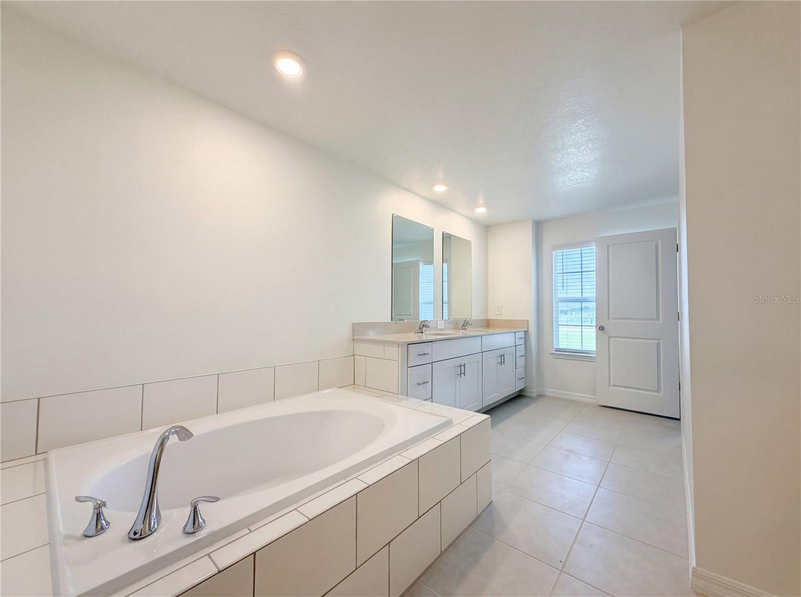 PARRISH LKS PH IIB1 & IIB2 - Residential