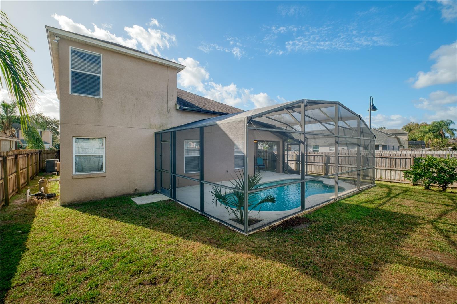 ANDOVER CAY PH 02 48/19 - Residential