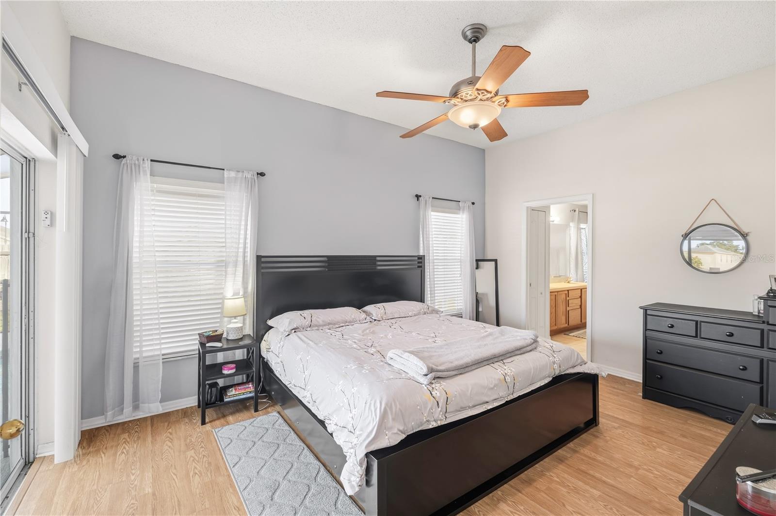 ANDOVER CAY PH 02 48/19 - Residential