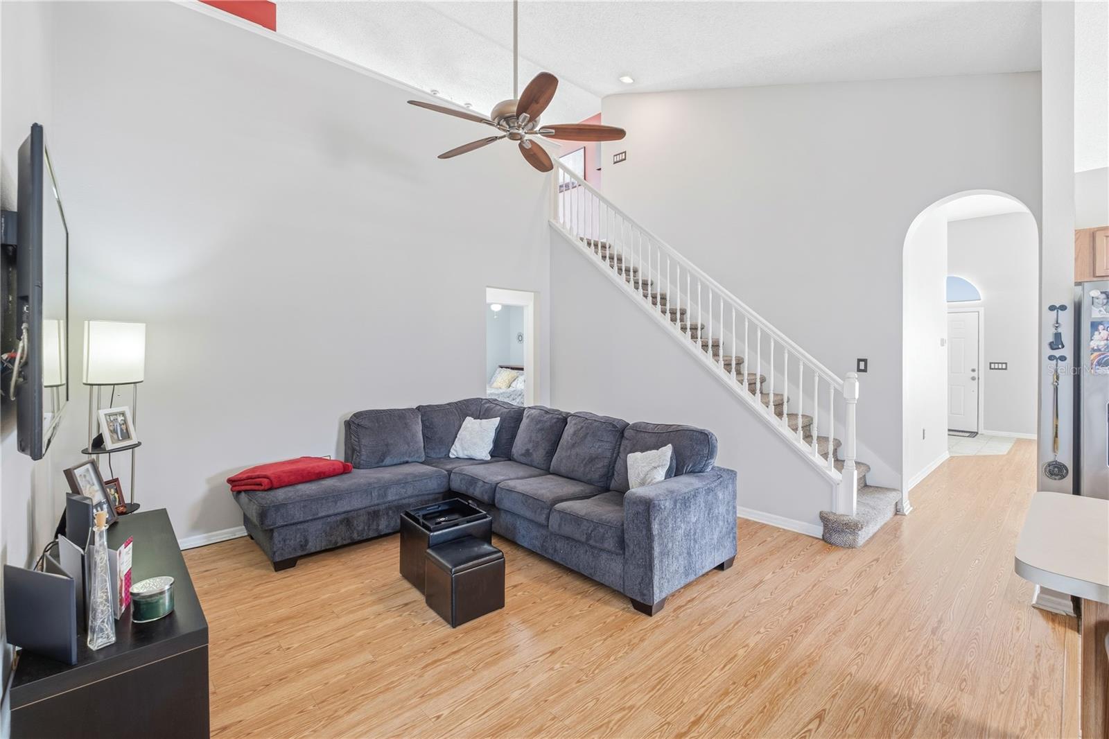 ANDOVER CAY PH 02 48/19 - Residential