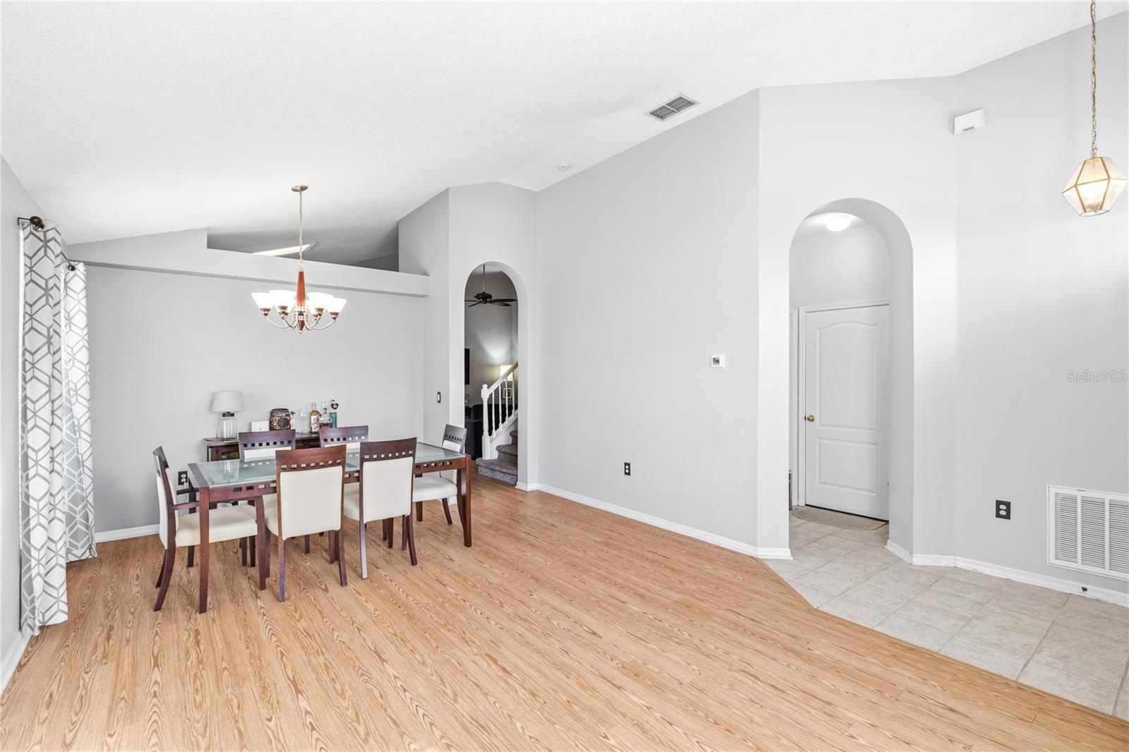 ANDOVER CAY PH 02 48/19 - Residential