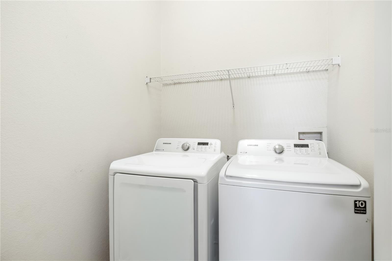 ANDOVER CAY PH 02 48/19 - Residential